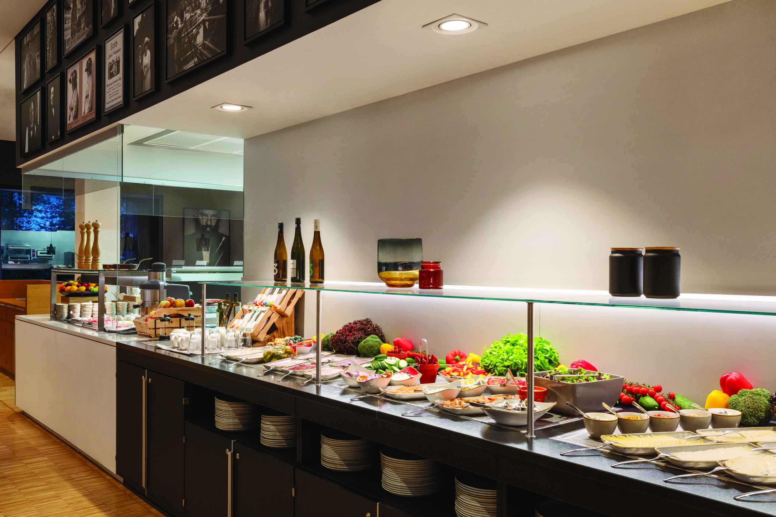 Reichhaltiges Buffetangebot im Restaurant Oskar's im Ernst Leitz Hotel.