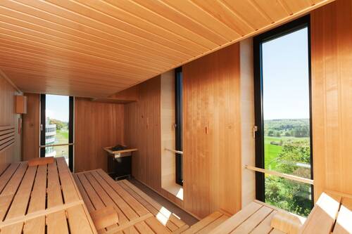 The sauna with a view in the wellness area of ​​the Ernst Leitz Hotel.